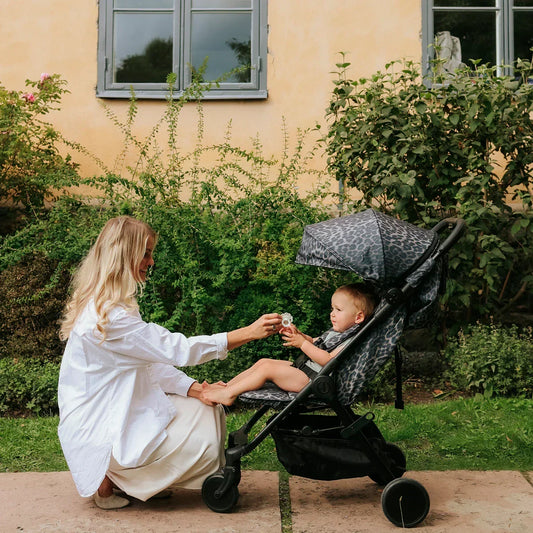 Elodie - Otroški voziček MONDO - Le Leopard