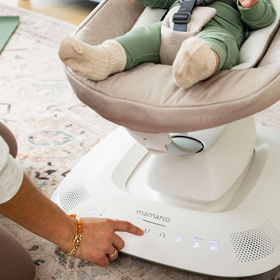 UPPAbaby - Otroški gugalnik mamaRoo - Wells