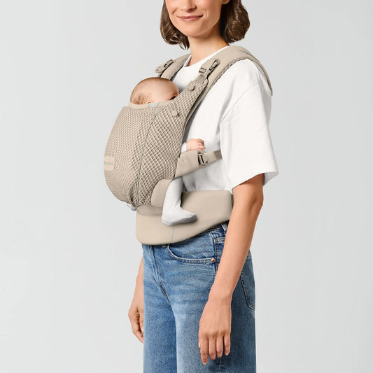 Cybex - Ergonomska nosilka Amya - Almond Beige
