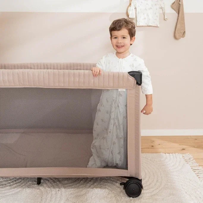 Little Dutch - Prenosna posteljica - Beige