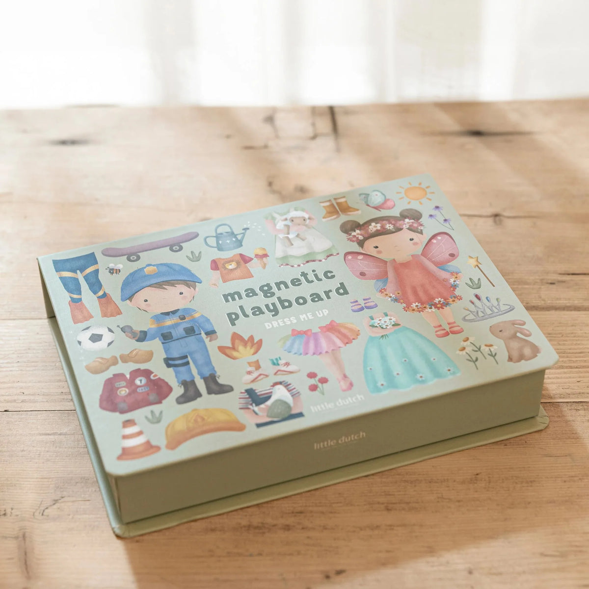 Little Dutch - Magnetna sestavljanka Dress-Up - Jim & Rosa