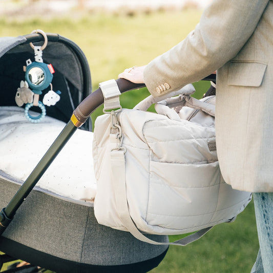 Done by Deer - Previjalna torba - Quilted Sand