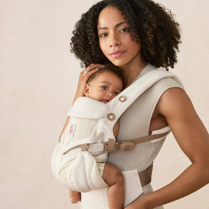 Ergobaby - Omni Classic Mesh nosilka - Luminous Ivory