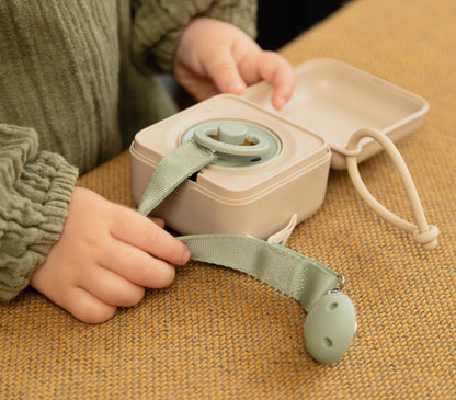 BIBS - Ribbon priponka za dudo - Sage - 9409250 Luxbaby