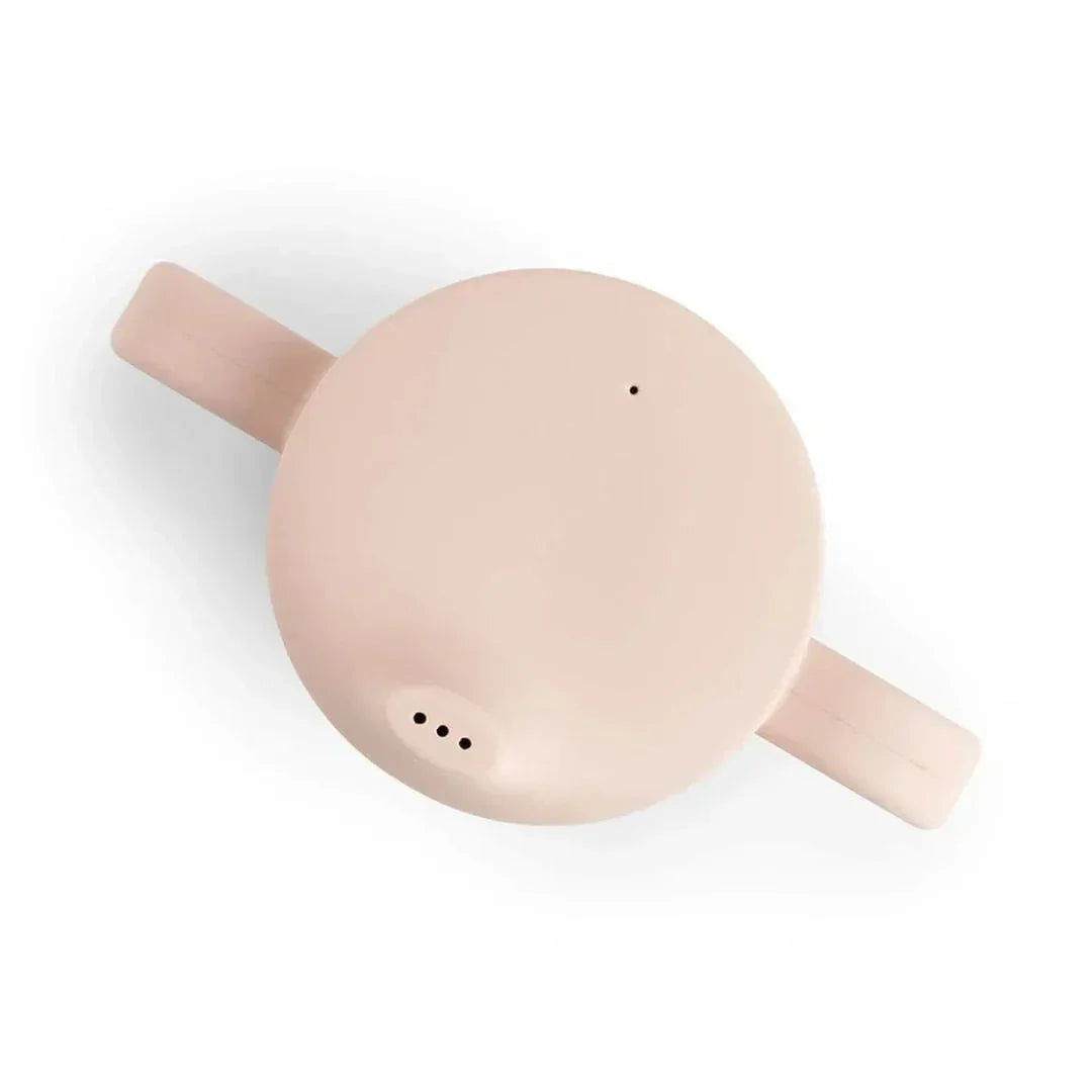 Done by Deer - Silikonski lonček s pokrovčkom in ročaji Tiny Farm - Powder