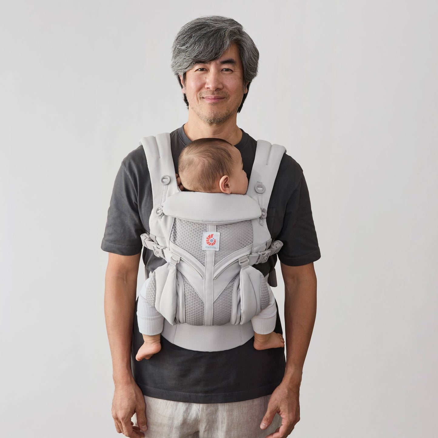 Ergobaby - Omni Classic Mesh nosilka - Pearl Grey