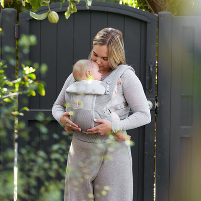 Ergobaby - Adapt Soft Flex Mesh nosilka - Pearl Grey