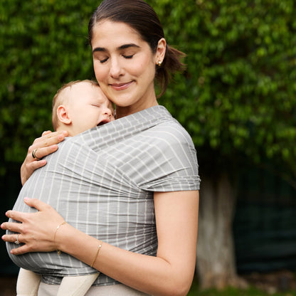 Ergobaby - Aura Wrap trak, Sustainable Knit - Grey Stripes