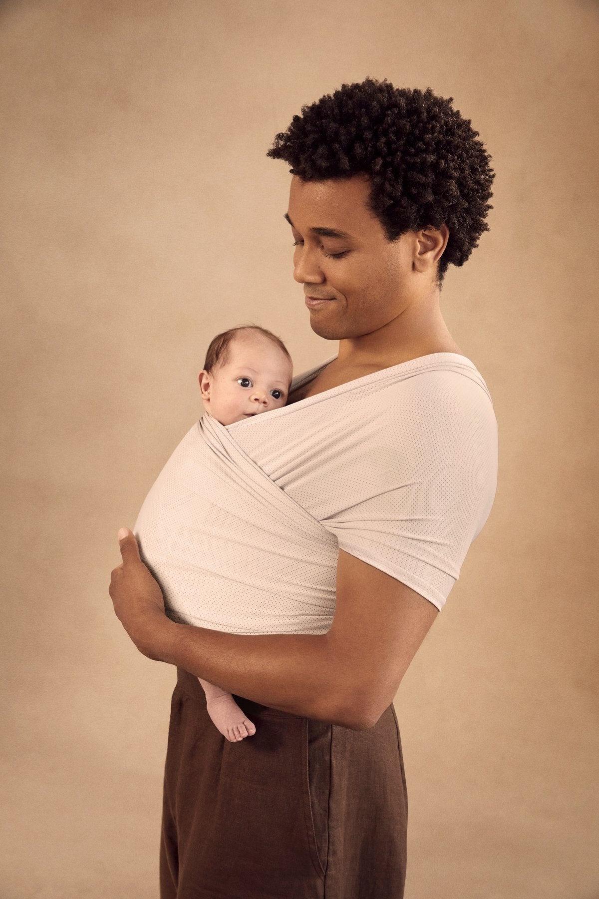 Ergobaby - Aura Wrap trak, Sustainable Mesh - Soft Grey