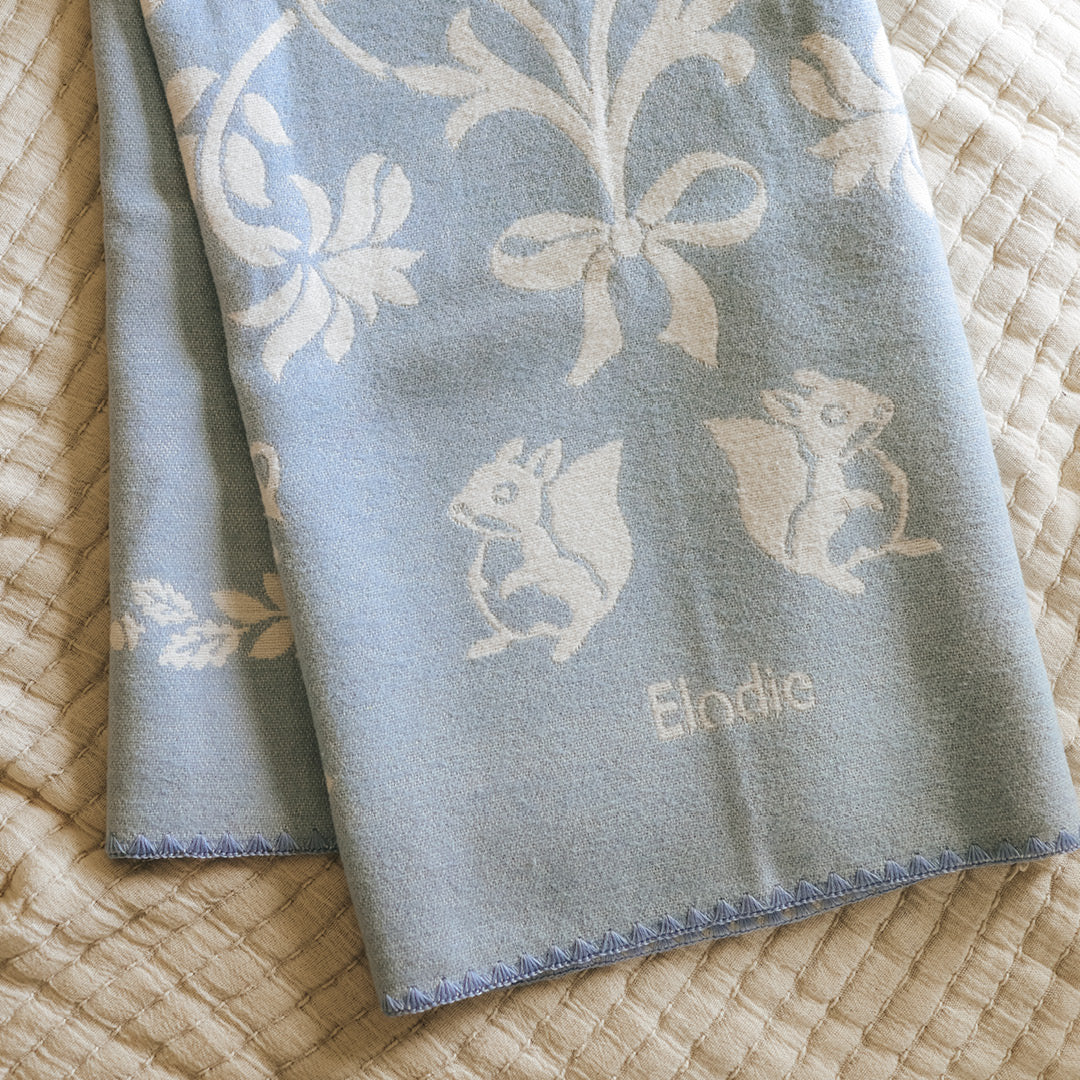 Elodie - Žakardna odejica - Blueberry Blue