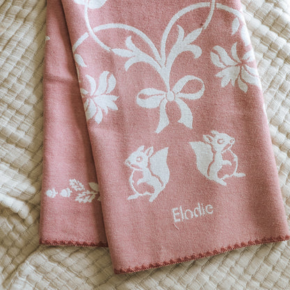 Elodie - Žakardna odejica - Mullberry Pink