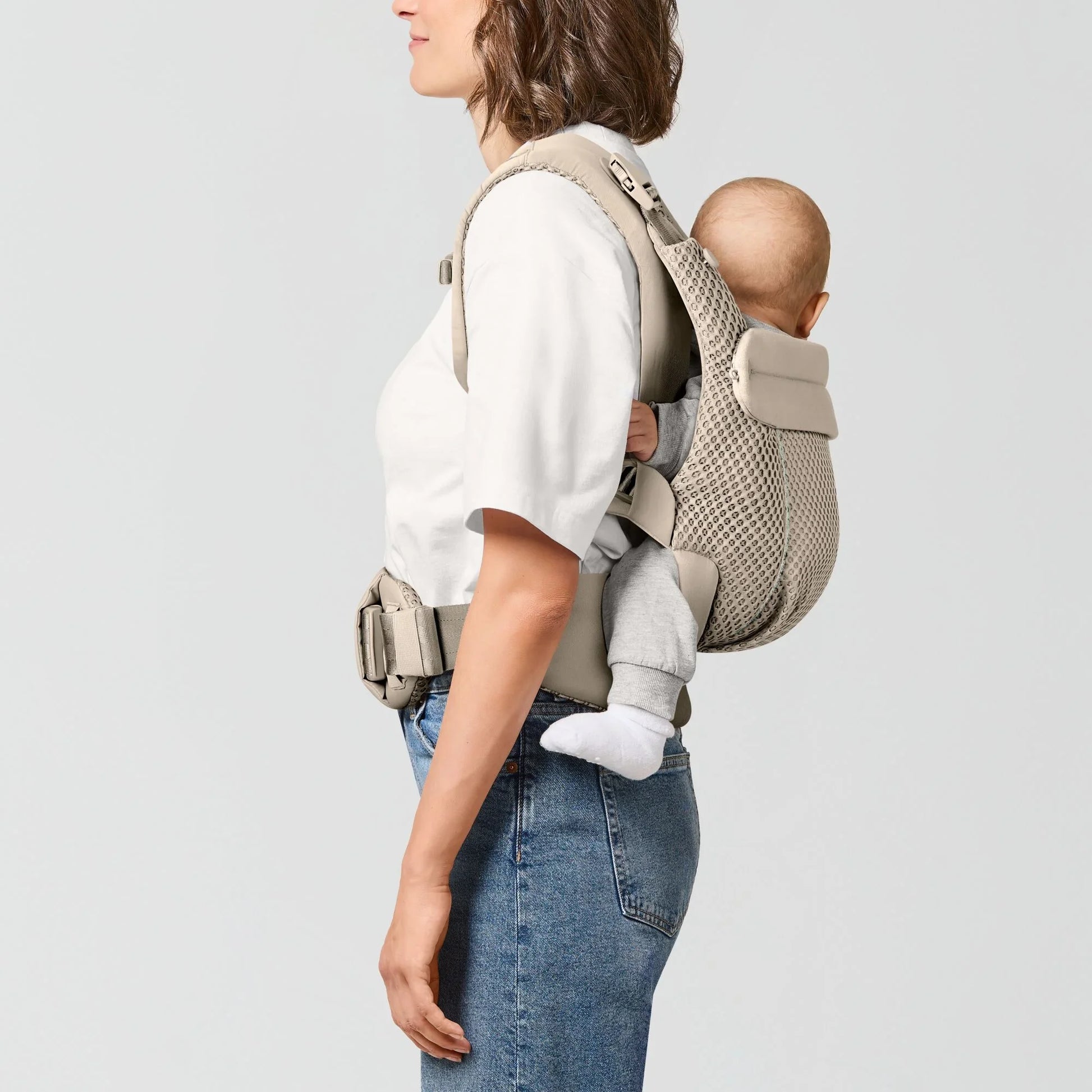 Cybex - Ergonomska nosilka Amya - Almond Beige