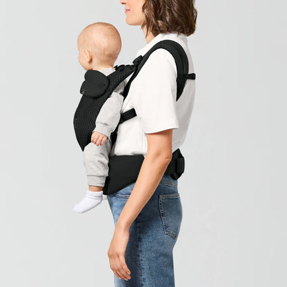 Cybex - Ergonomska nosilka Amya - Magic Black