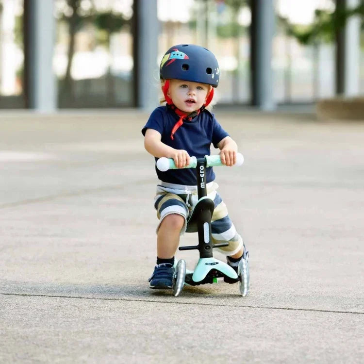 Micro - Otroški skiro Mini2Grow Deluxe Magic LED - Mint (4v1) - MMD357 Luxbaby