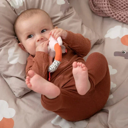 Done by Deer - Senzorična ropotuljica - Elphee Powder