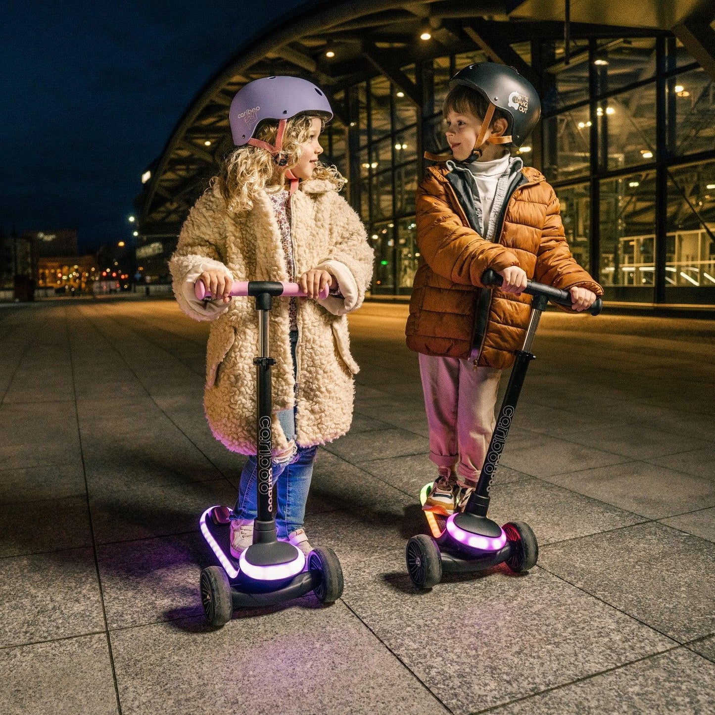 Cariboo - Otroški skiro LEDstar - Pink - JYK-038-P Luxbaby