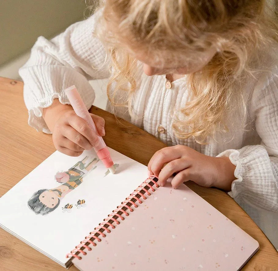 Little Dutch - Rosa & Friends Water Magic book