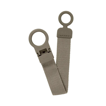 BIBS - Priponka za dudo Loop - Dark Oak