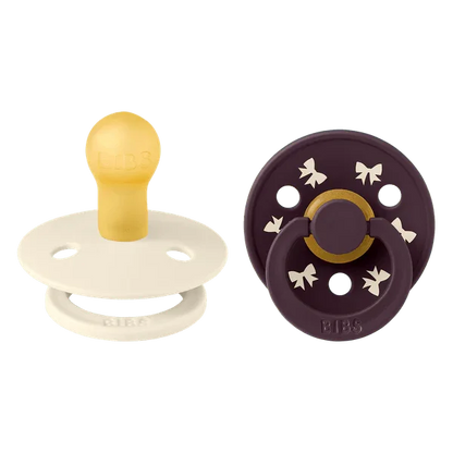 BIBS - Okrogla duda Colour Holiday Bow - Ivory/Plum - 11027102 Luxbaby