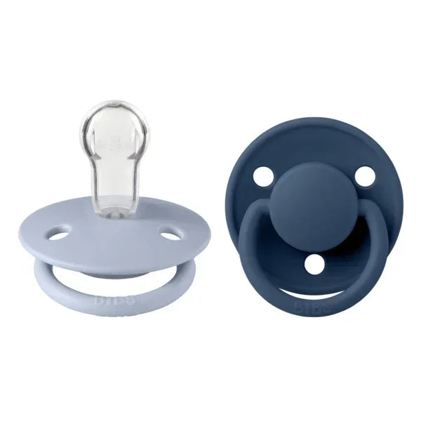 BIBS - Okrogla duda De Lux, silikon - Dusty Blue/Steel Blue (0-36m)